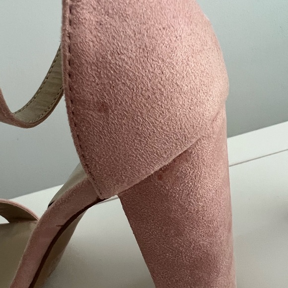 NEW Glamorous Blush Pink Block Heel Sandal - Picture 10 of 12